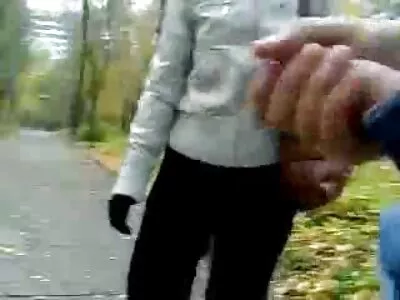 Die lockige Latina reife geile frauen gratis wird auf dem Rücksitz zerfetzt